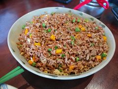 -Cuc Gach Quan Restaurant