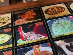 -宝燕海货工场(长江国际店)