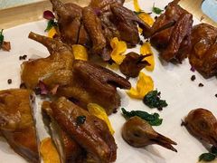 脆皮乳鸽-大蓉和(一品天下店)