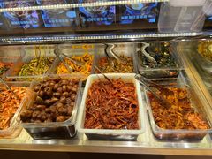 -聚合鑫东北熏酱熟食麻辣面(长阳店)