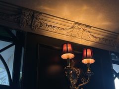 -弦月窗LUNETTE BY AMANDA(复兴路店)