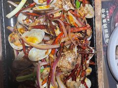 -吞鱼兽麻辣烤鱼(万达店)