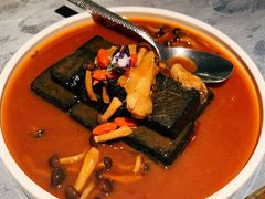 猴头菇自制黑豆腐-肴约·花园式餐厅(湖里店)