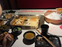 -九鼎轩脆毛肚火锅(南京东路店)