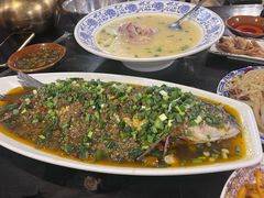 -醉八仙热酒馆(渝中店)