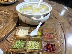 -醉霖生态餐厅(交大店)