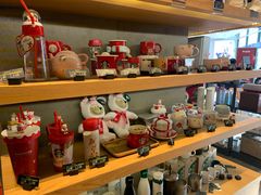 零售区-星巴克(杭州西湖银泰1F店)