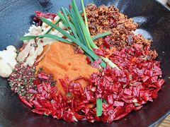 贡菜-周幺妹重庆老火锅(银泰城总店)