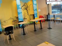 大堂-麦当劳(石坝服务区店)