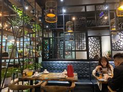 大堂-粤色·老广州茶餐厅(河南商会大厦店)