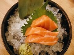 三文鱼刺身-坂吉屋·居酒屋深夜食堂(龙湖店)