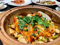 砂锅鱼头-新荣记(椒江店)