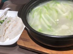 -山顶沙河粉-粤菜馆(凯旋店)