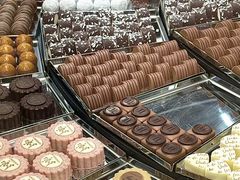 -Laderach 莱德拉(上海环贸iapm店)