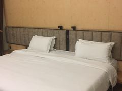 -拾乐酒店(中山站店)