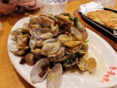 -老东镇啤酒屋海鲜加工·蒸汽海鲜·海鲜烧烤(台东店)