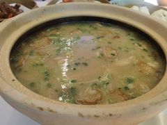 生滚鲍鱼滑鸡粥-海逸海鲜酒家(古北店)