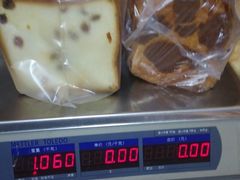 -光明牛奶棚(南泉店)