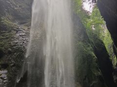 -龙水峡地缝景区