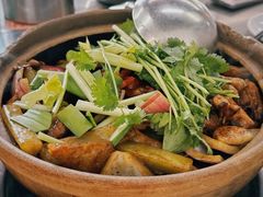 -胡须佬鸡煲四季火锅店(石厦西村直营店)