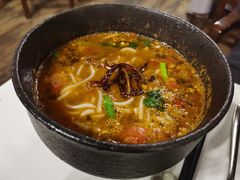 小锅米线-泓0871臻选云南菜·味庄