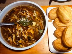 小油条配酸辣汤-味莊·青岛菜(云霄路店)