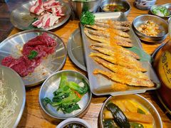 -韩景台烤肉(八大处店)