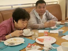 -亚龙湾希尔顿自助餐厅·海鲜·烧烤·沙滩BBQ·现场乐队