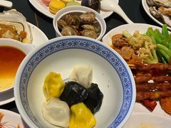 -涨巢·潮玩水疗局