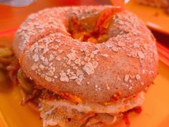 -Catch Bagel(芳草地店)