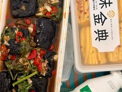 -湖南人家湘菜馆(镇江路店)