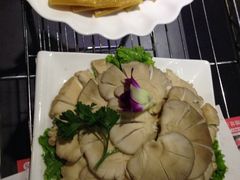 -重庆德庄火锅(体育中心店)