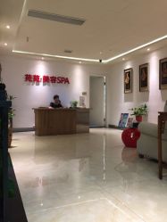 -苑苑发型设计