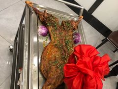 -壹号院音乐餐厅•烤全羊•新疆菜(浐灞店)