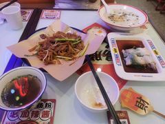-赵财财·肠粉·煲仔饭(华润万象城店)