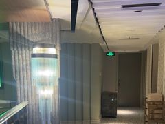 -浅深(世茂滨江精品店)