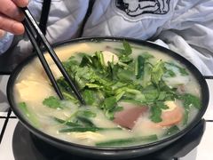 -肥汁米蘭香港米线(长宁来福士店)