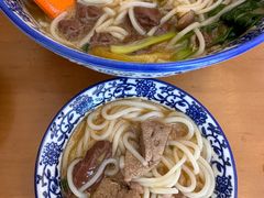 -邱芳粉店(迎宾大道旗舰店)