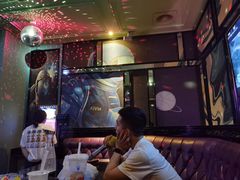 -欢乐迪KTV(南坪上海城店)