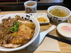-熊吞·大碗丼烧肉饭(西市场嘉华店)