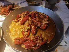 -巴厘龙虾·榜首油焖大虾(音乐学院·沿江酒馆店)