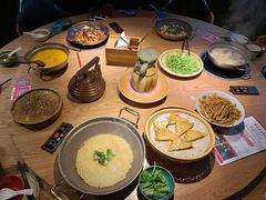 -吃饭皇帝大土家民族菜(正大广场店)