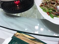 -独一处·物新集市(红谷滩店)