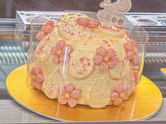 -花花卷卷·鲜食蛋糕(静安久光百货店)