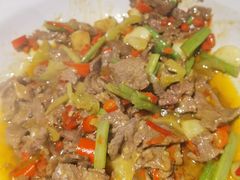 -佬麻雀·剁椒鱼头(京基KK One店)