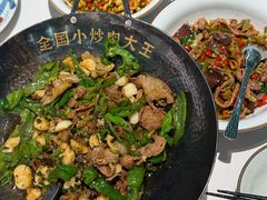 -费大厨辣椒炒肉(沙河万达店)