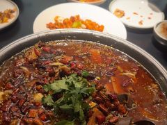 -麻六记(凤凰汇店)