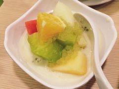 -佰搭果·广式茶餐厅(西华路店)