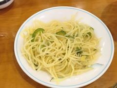 -鹤乡东北菜(崮山路店)