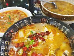 -醉美云南·云南菜主题餐厅(昆明站北京路双龙商场店)
